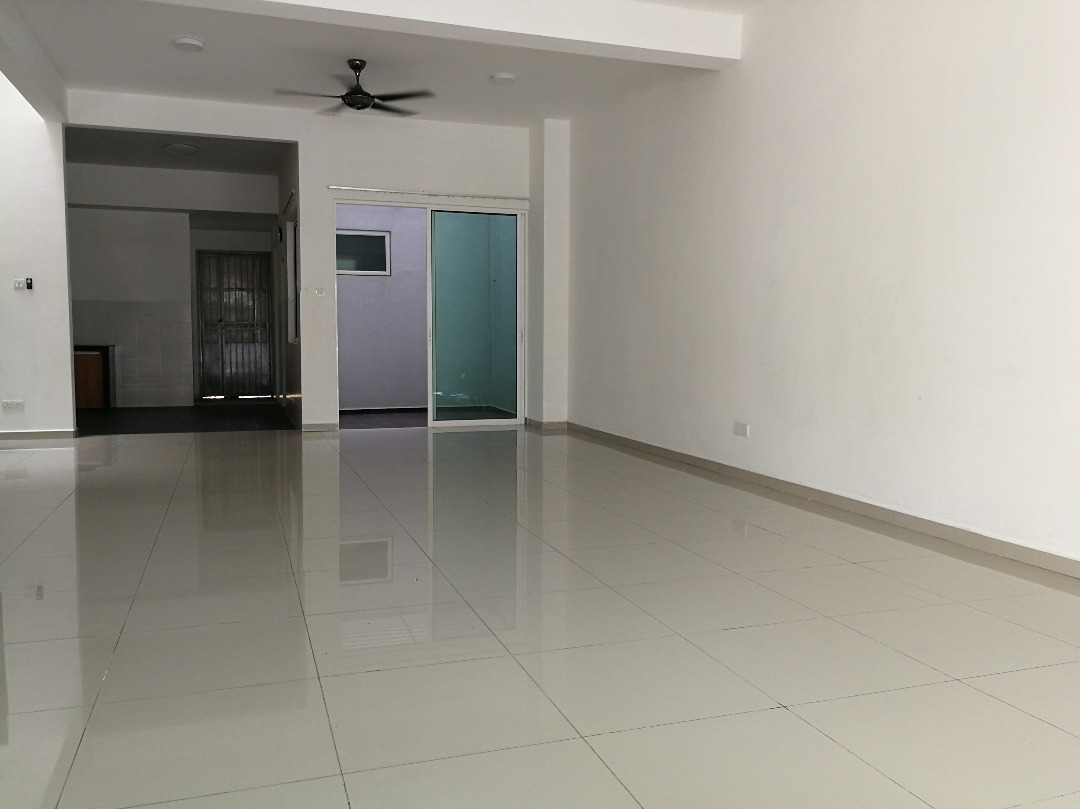 GOOD DEAL 3 Sty SuperLink Taman Nadayu 92 Kajang - photo 2