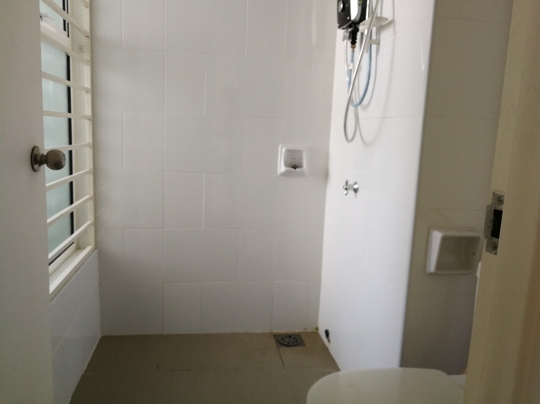 GOOD DEAL 3 Sty SuperLink Taman Nadayu 92 Kajang - photo 6