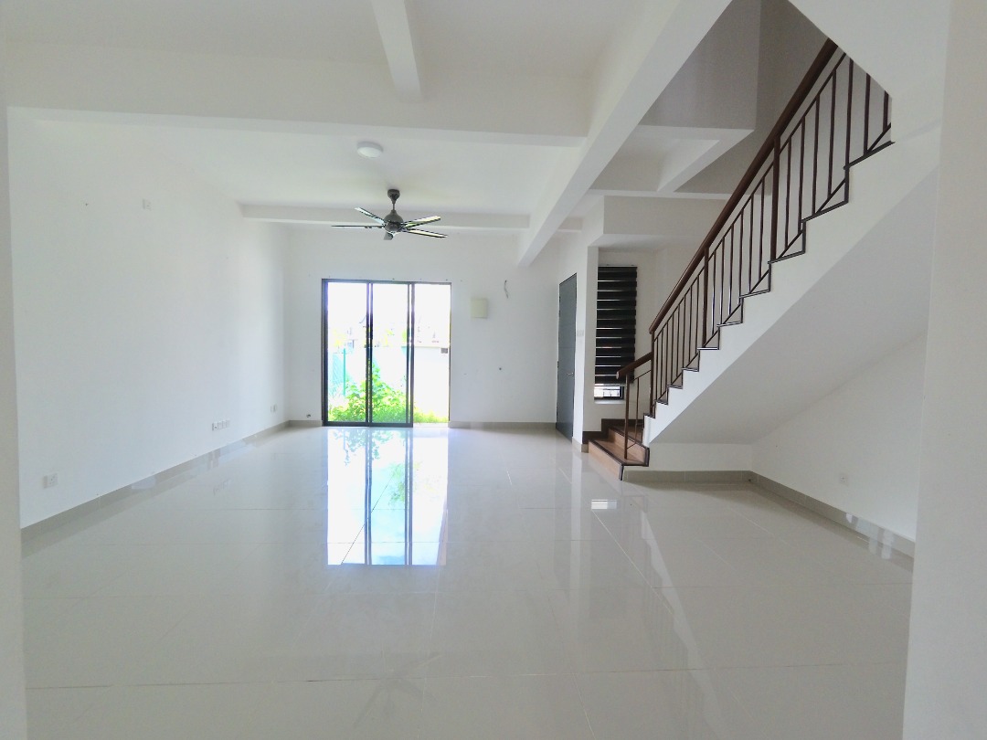 FACING SURAU 2 Sty Murni Bandar Ainsdale Seremban - photo 4