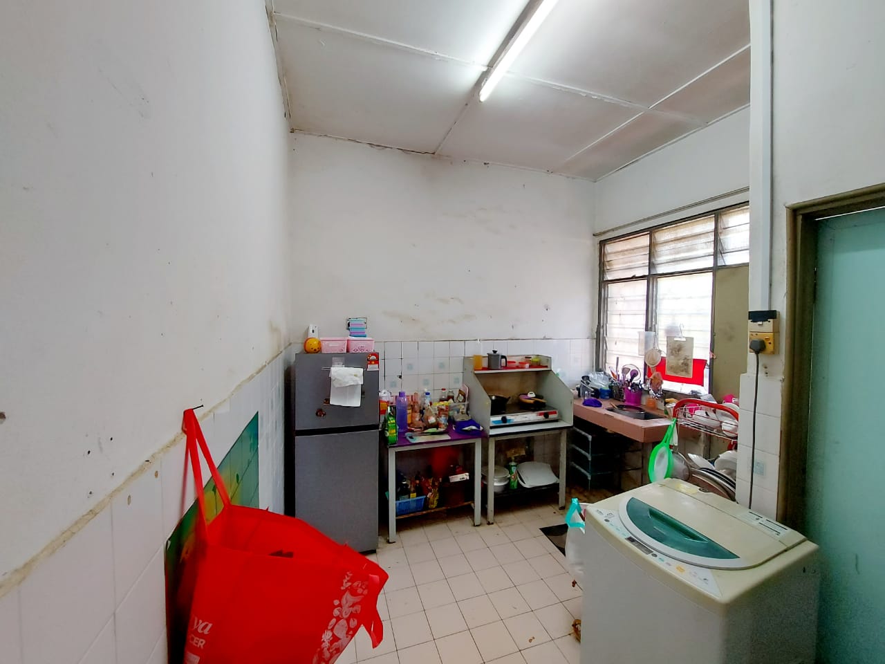 ENDLOT Single storey Taman Desa Jasmin Nilai - photo 4