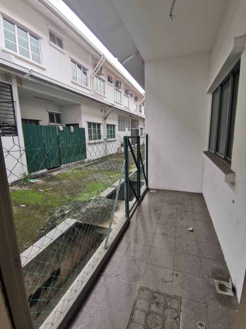 Double Storey Terrace Bangi Seksyen 8 - photo 5