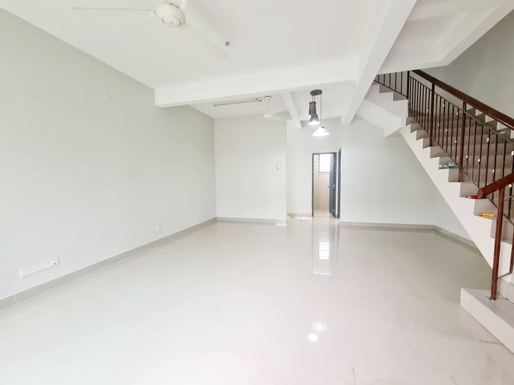 2 Storey Terrace Murni Bandar Ainsdale Seremban - photo 4
