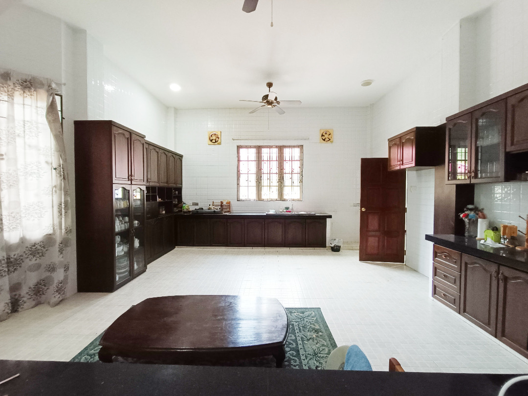 DOUBLE STOREY BUNGALOW BUKIT MAHKOTA BANGI - photo 5