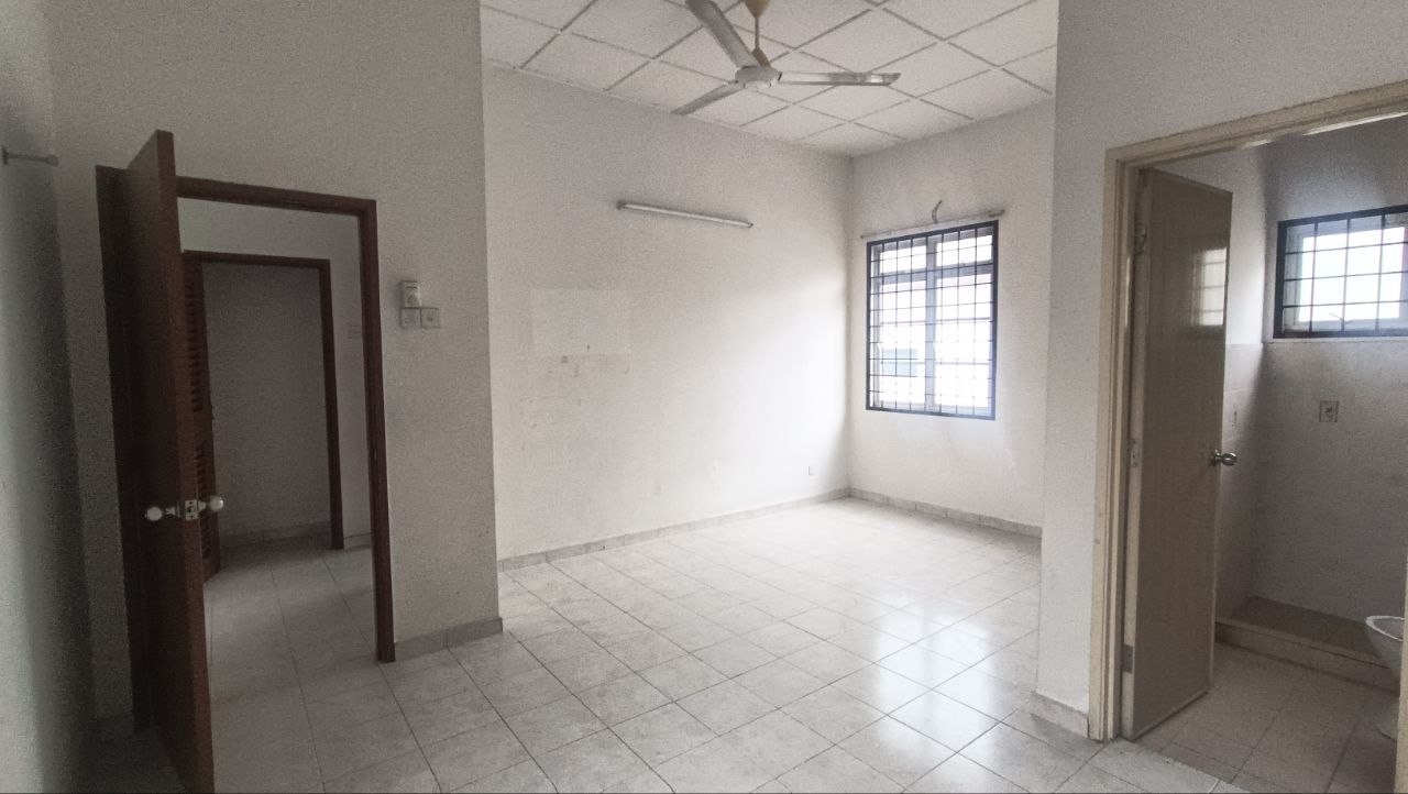 CORNER 2 Storey Semi-D Bandar Seri Putra Bangi - photo 11