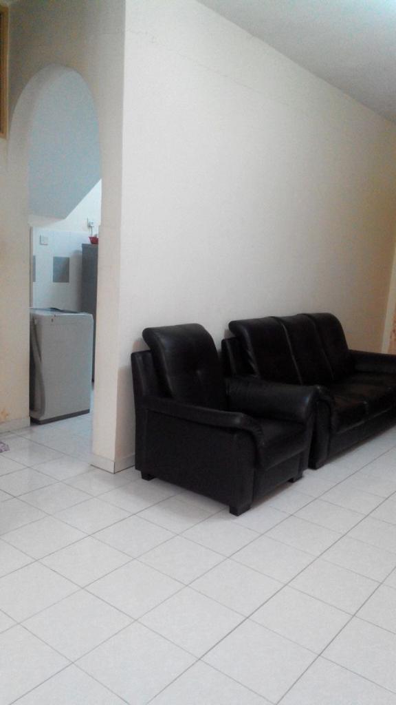 FOR SALE TOWNHOUSE AT TAMAN AMANSIARA BATU CAVE - photo 3