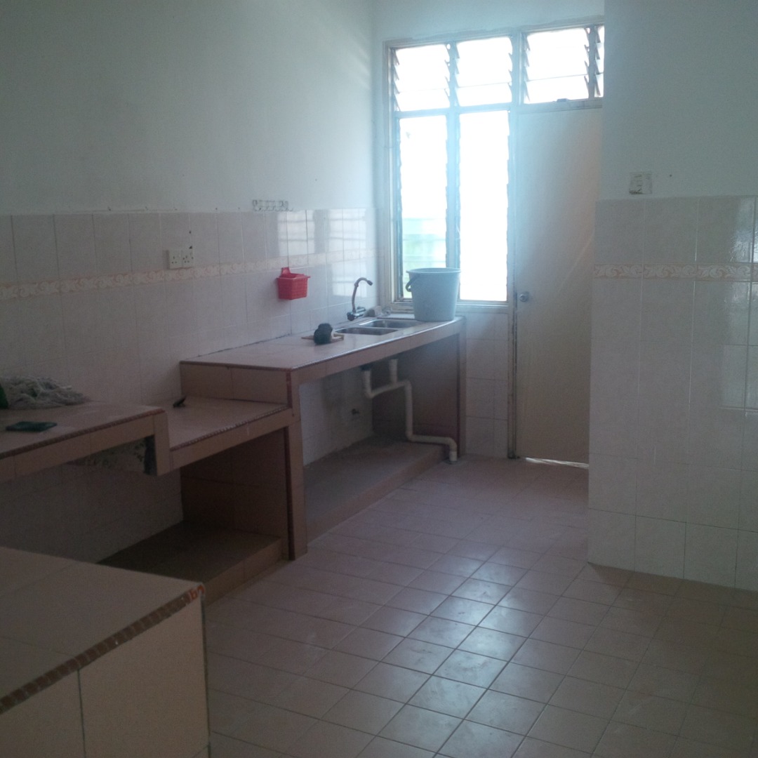 DOUBLE STOREY Bandar Puteri Klang for SALE - photo 2