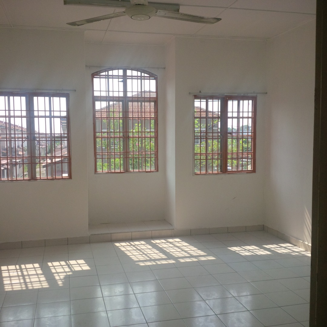 DOUBLE STOREY Bandar Puteri Klang for SALE - photo 3