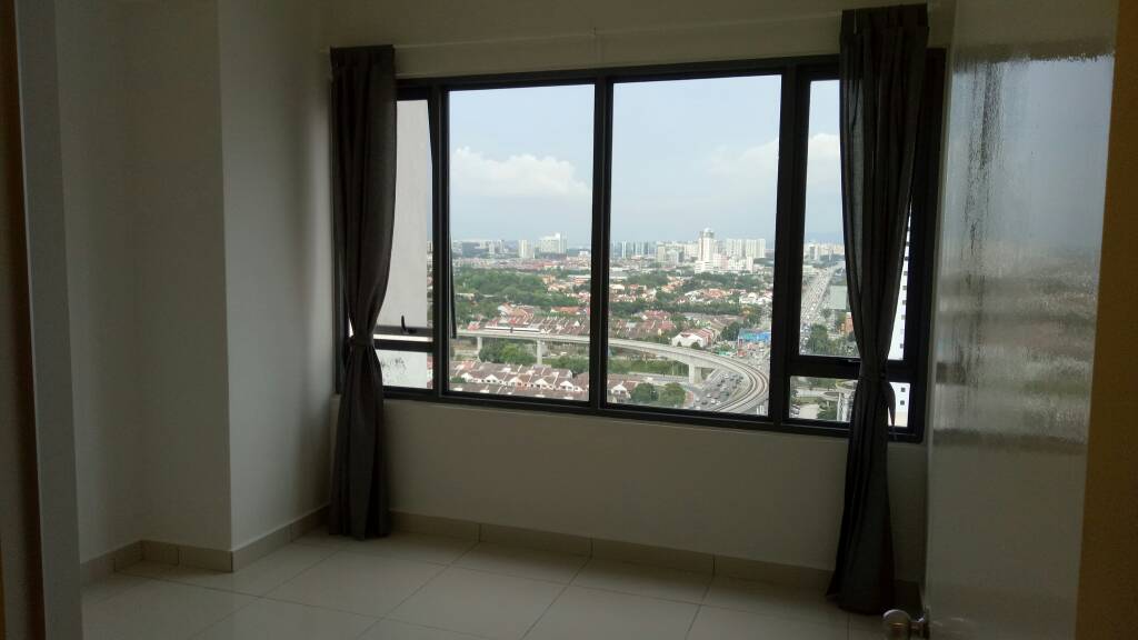 PARTIAL FURNISHED Da Men Residences USJ 1 Near LRT - photo 3