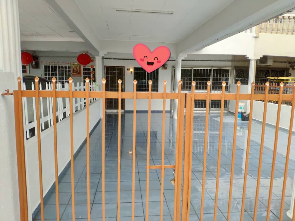 Double Storey Taman Teluk Pulai Klang Near KTM - photo 3