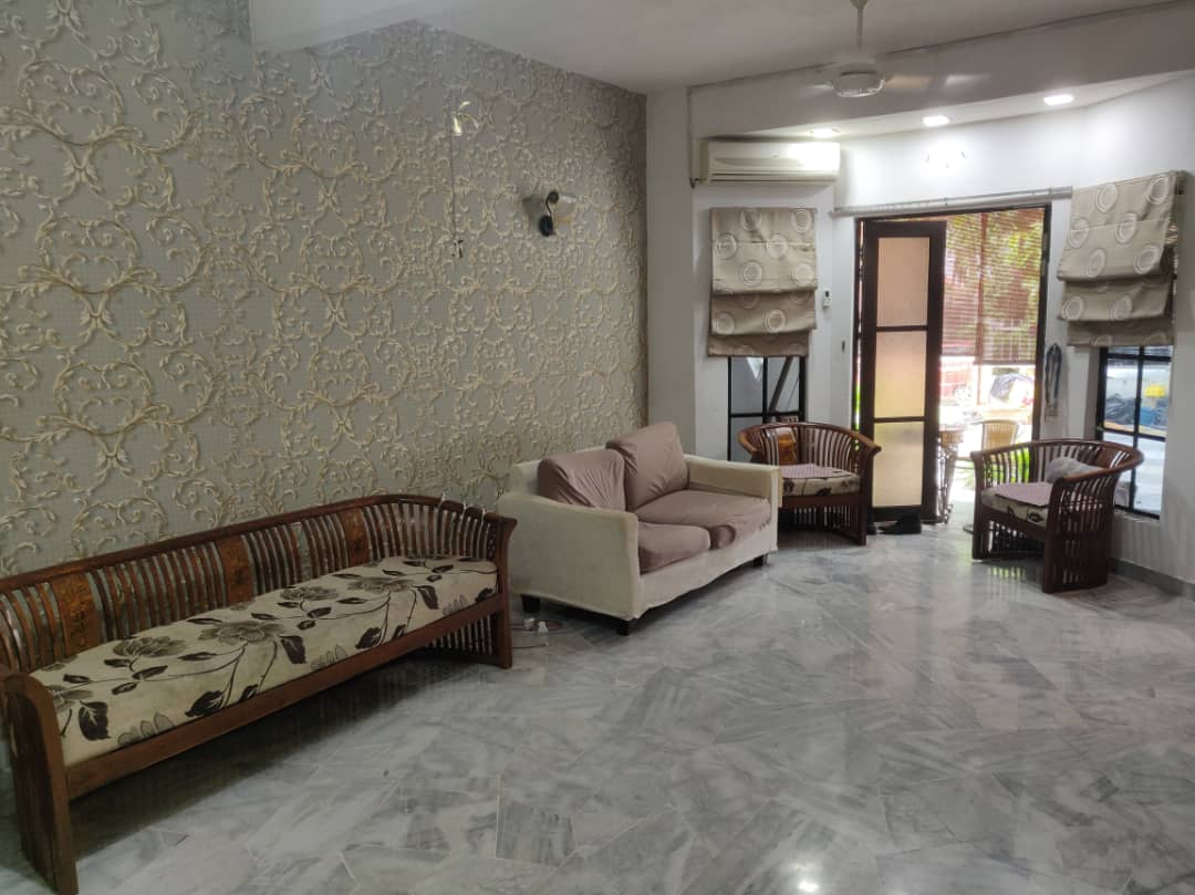 2 Storey Intermediate Sek 9 Shah Alam for SALE