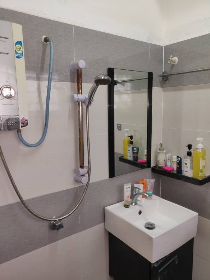 2 Storey Intermediate Sek 9 Shah Alam for SALE - photo 6