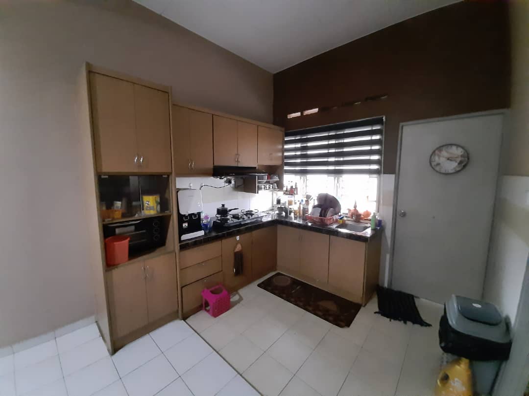 1 Storey Taman Dato Hormat Telok Panglima Garang - photo 4