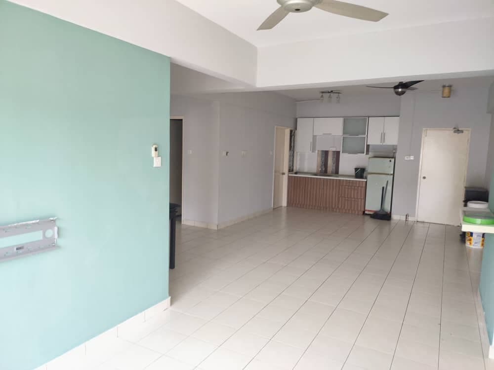 Glenview Villa Cheras NEW PAINT FOR SALE - photo 2