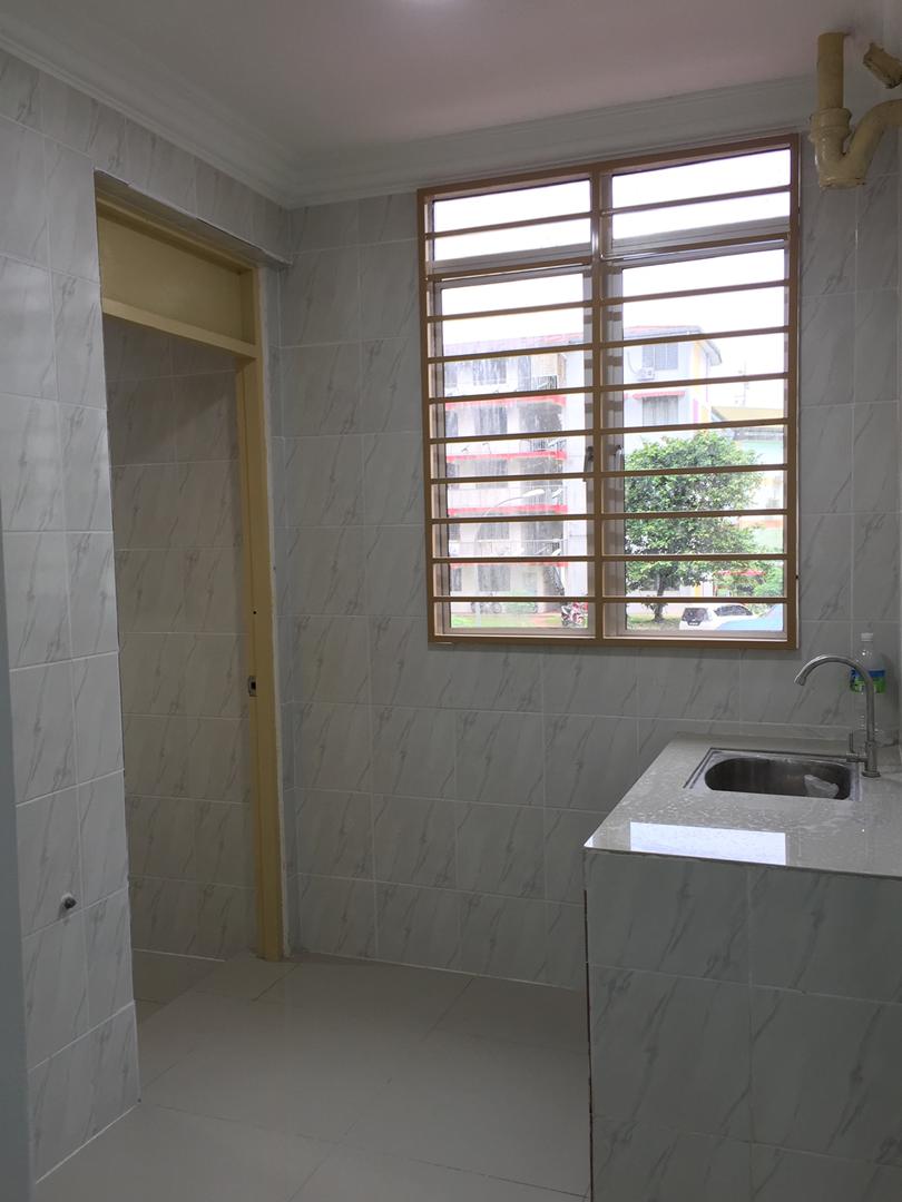 Apartment Wangsa Maju Seksyen 1 Near LRT for SALE - photo 3