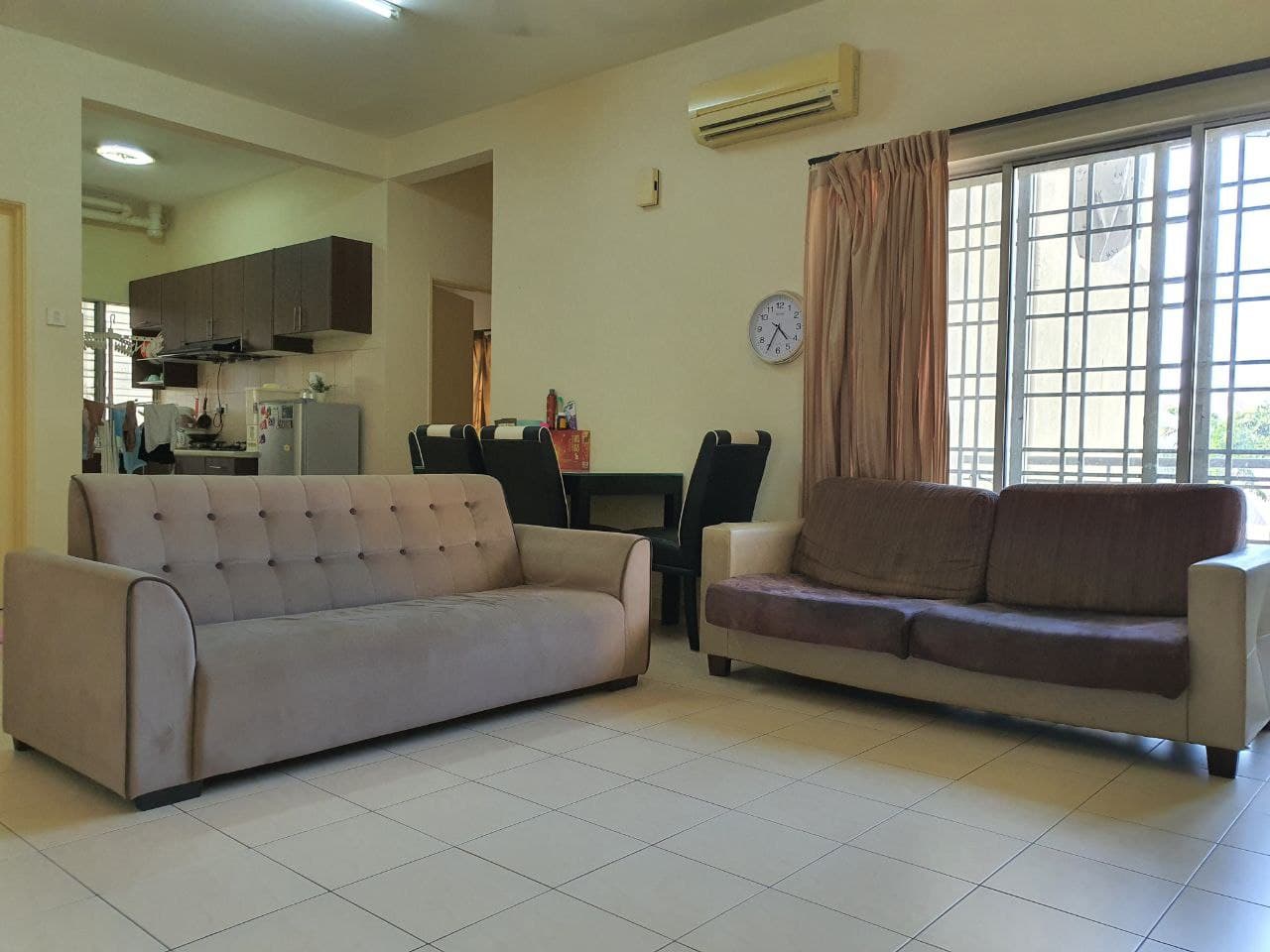 MURAH Apartment Kasuarina Partly Furnish for SALE