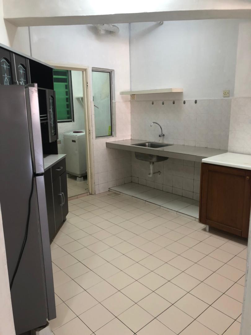 REGENCY CONDO KLANG FULLY FURNISHED FOR RENT - photo 6