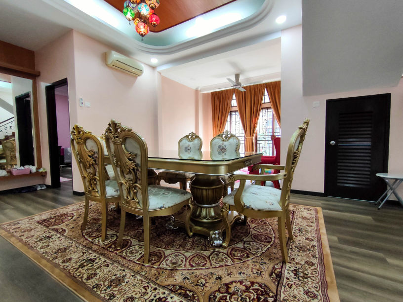 Double Storey Bungalow Seksyen 6 Bdr Bukit Mahkota - photo 8