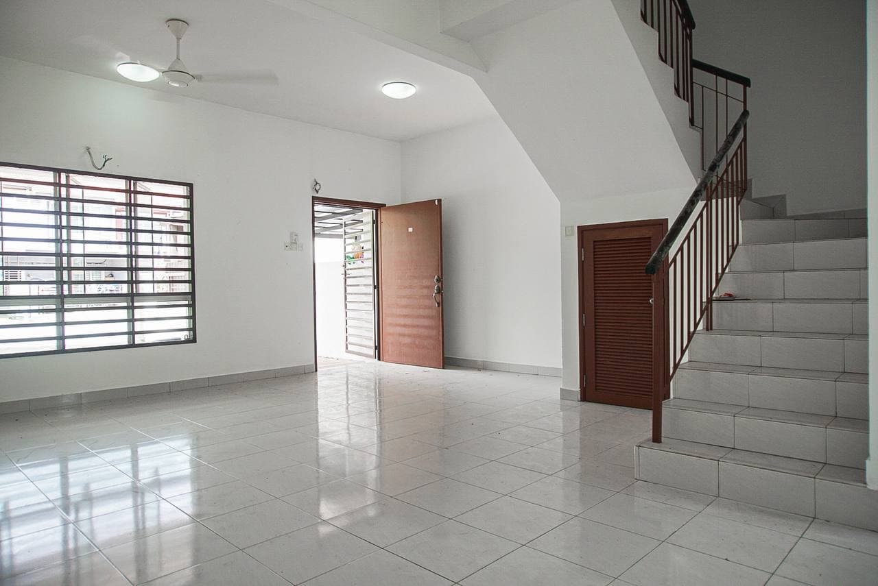 Double Storey Terrace Taman Pelangi Semenyih 2