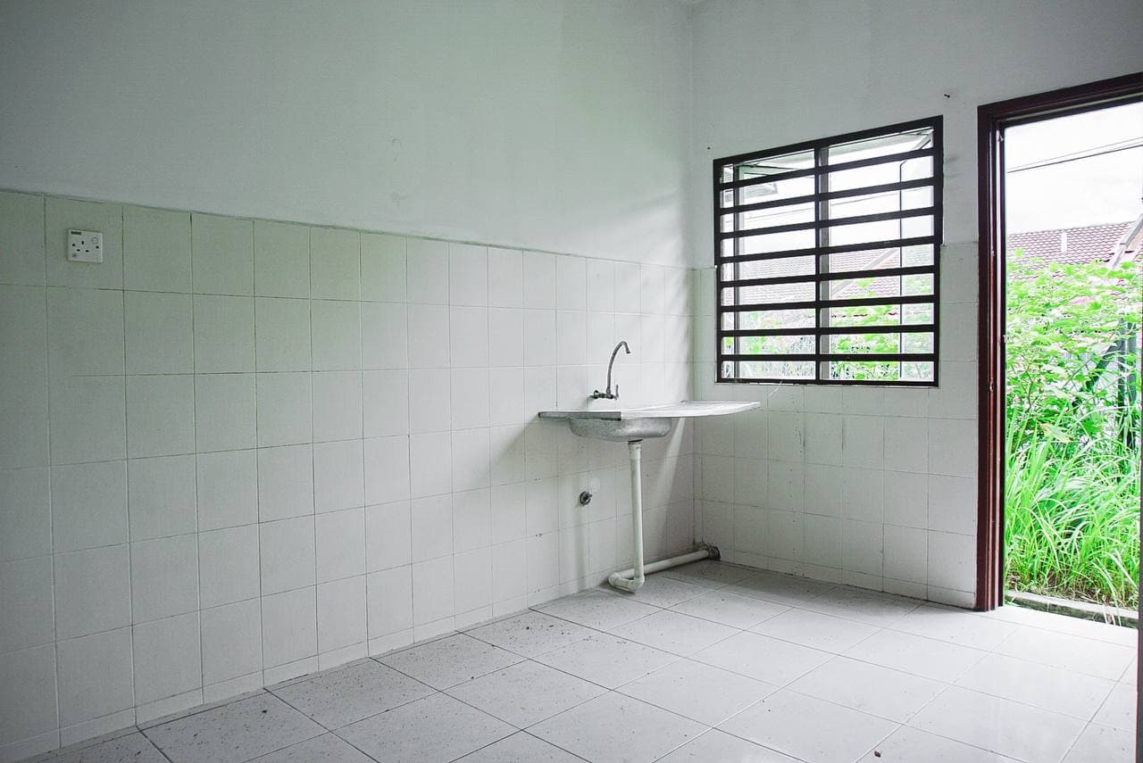 Double Storey Terrace Taman Pelangi Semenyih 2 - photo 3