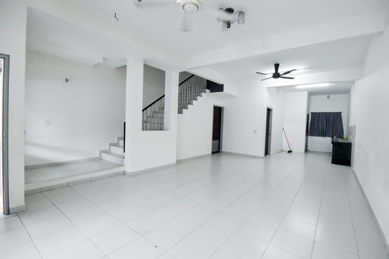 Double Storey Terrace Laman Orkid, Nilai Impian