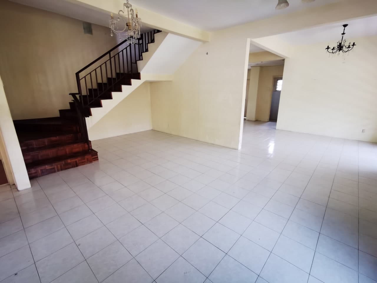 Double Storey Terrace, Bukit Mahkota 6 - Bangi