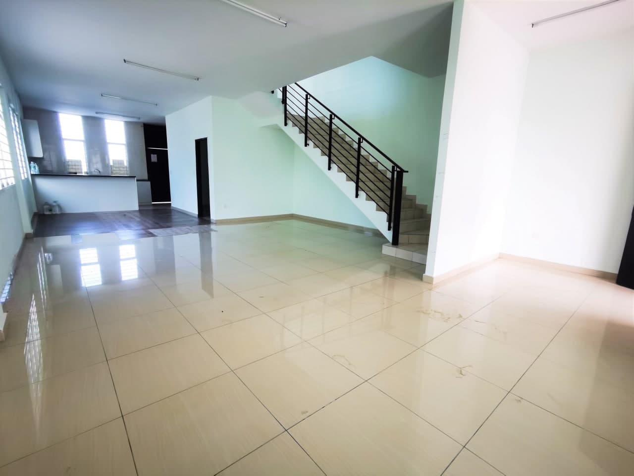 Triple Storey Terrace, Bangi Avenue 3, Seksyen 7