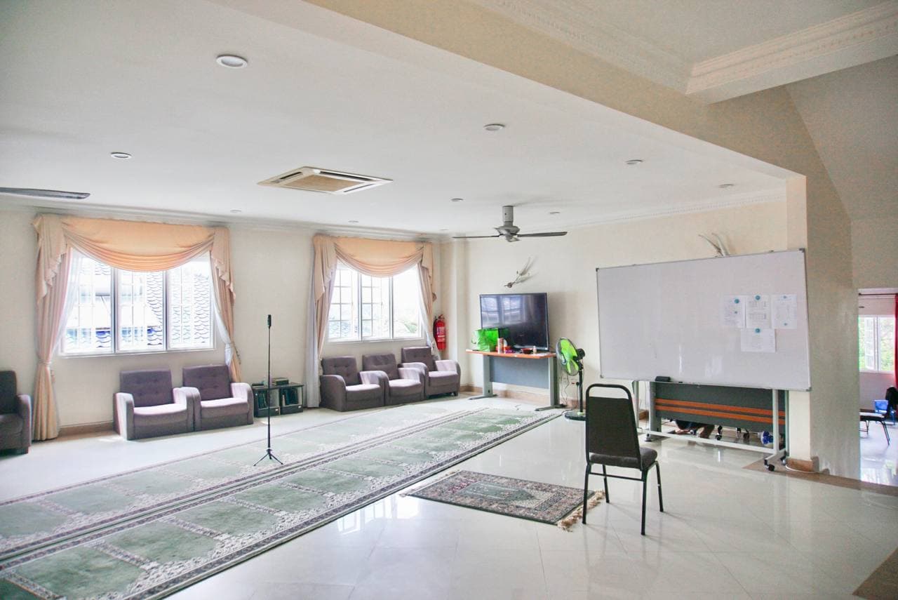 Double and Half Storey Bungalow Melawati Jalan K6