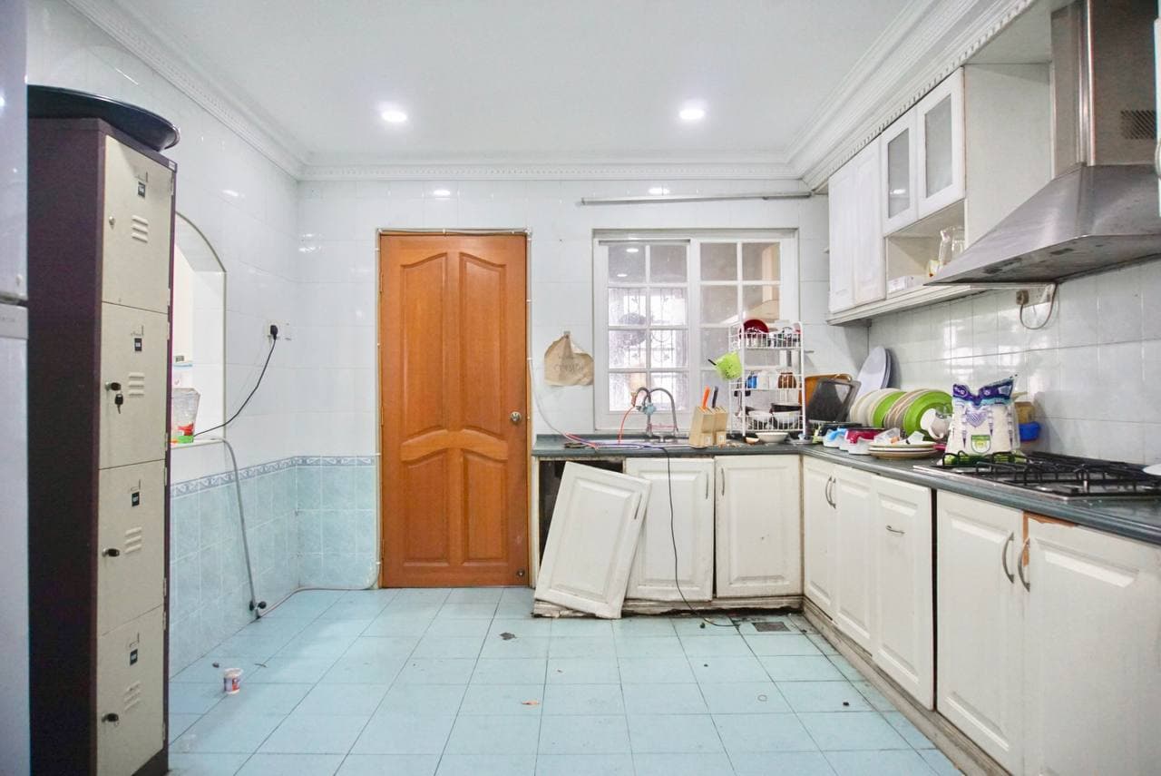 Double and Half Storey Bungalow Melawati Jalan K6 - photo 2