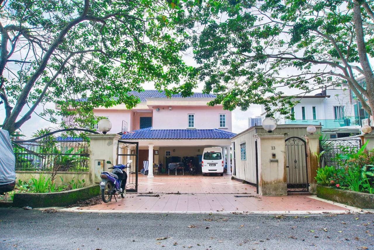 Double and Half Storey Bungalow Melawati Jalan K6 - photo 6