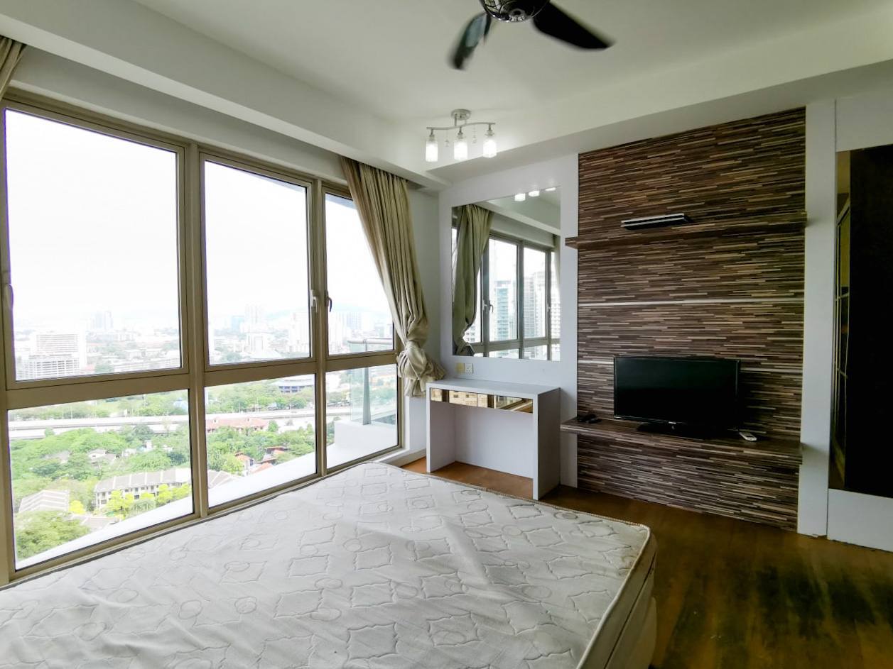 myHabitat, KLCC - photo 5