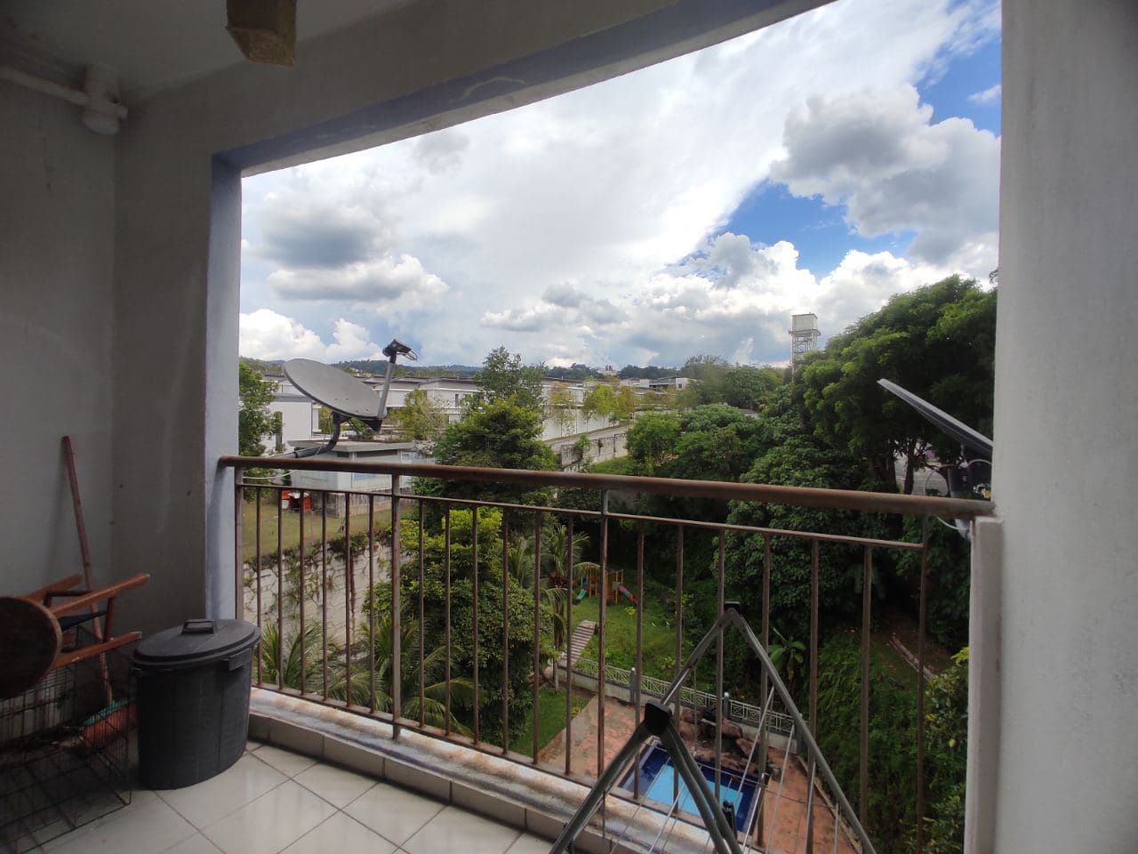 Kemensah Villa Condominium Taman Melawati - photo 6