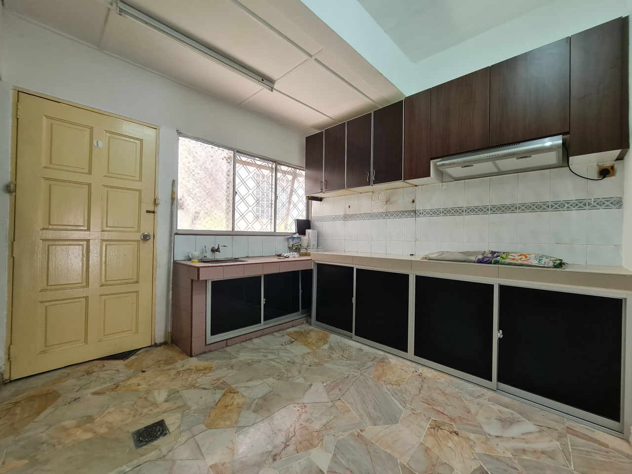 Double Storey Terrace House Taman Sri Gombak Fasa4 - photo 4
