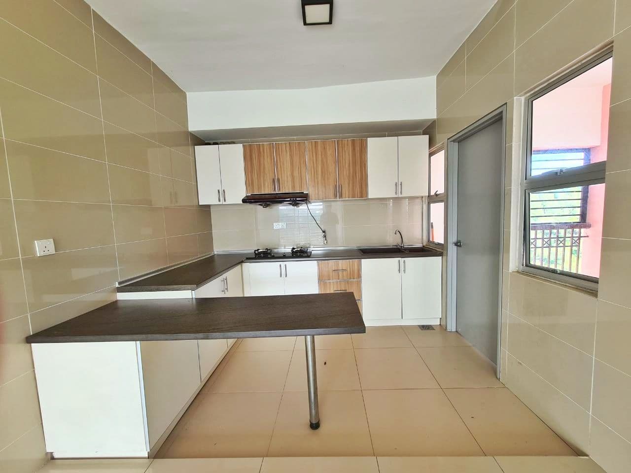 4 ROOM FREEHOLD Saujana Aster Condo P11 Putrajaya - photo 4
