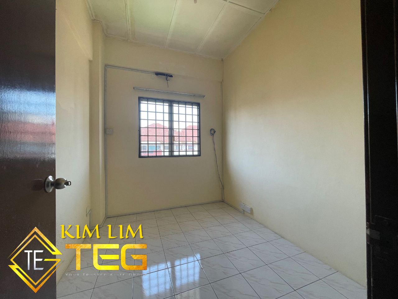 Teluk Pulai Amazing Heights Apartment - photo 3