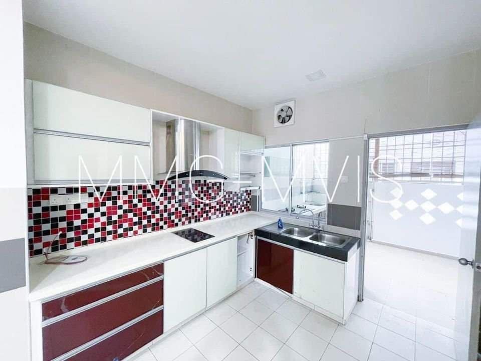 Aman Perdana Fully Renovated - photo 3