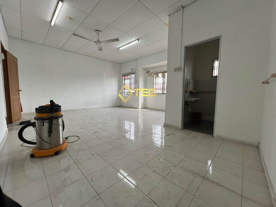 Double Storey Bandar Bukit Tinggi Klang - photo 3