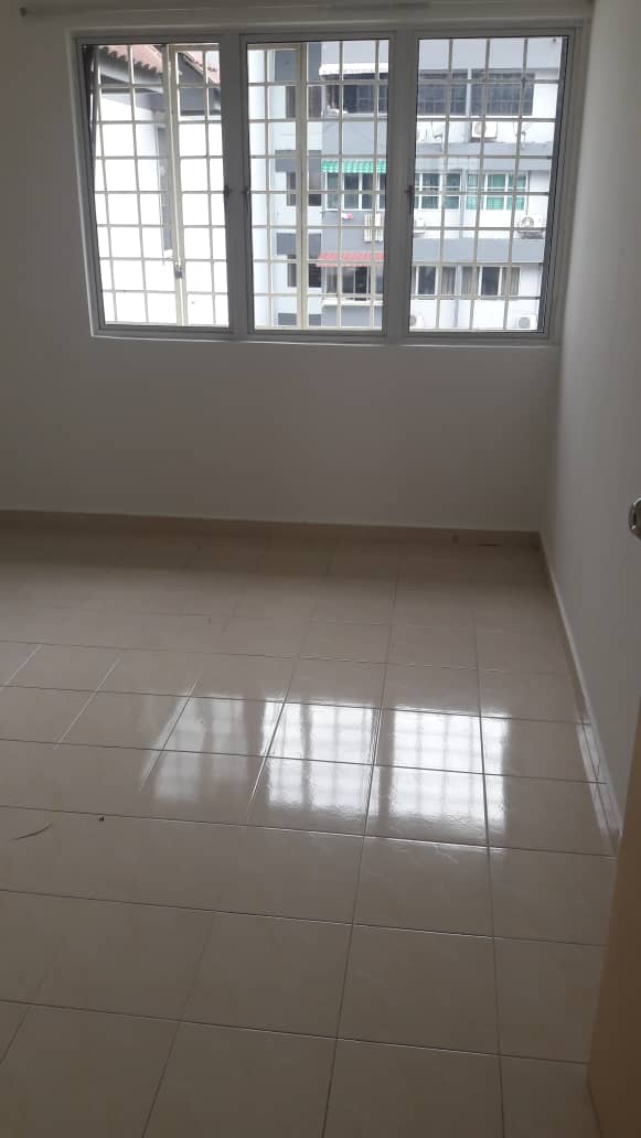 Desa Baiduri Apartment - photo 2