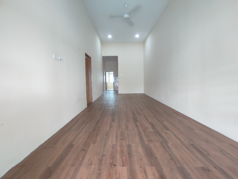 [FACING OPEN] INDERA MAHKOTA 15 - photo 3