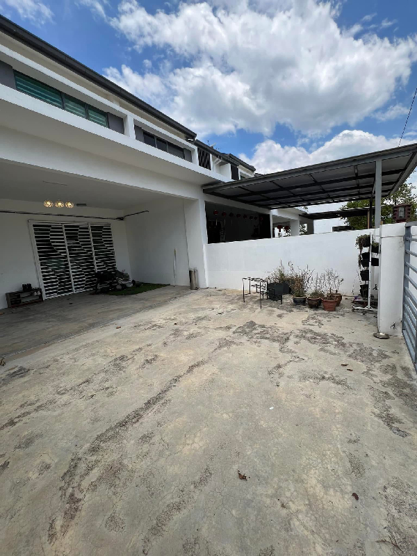 Double Storey Terrace Bukit Banyan Amaryn For Sale  - photo 4