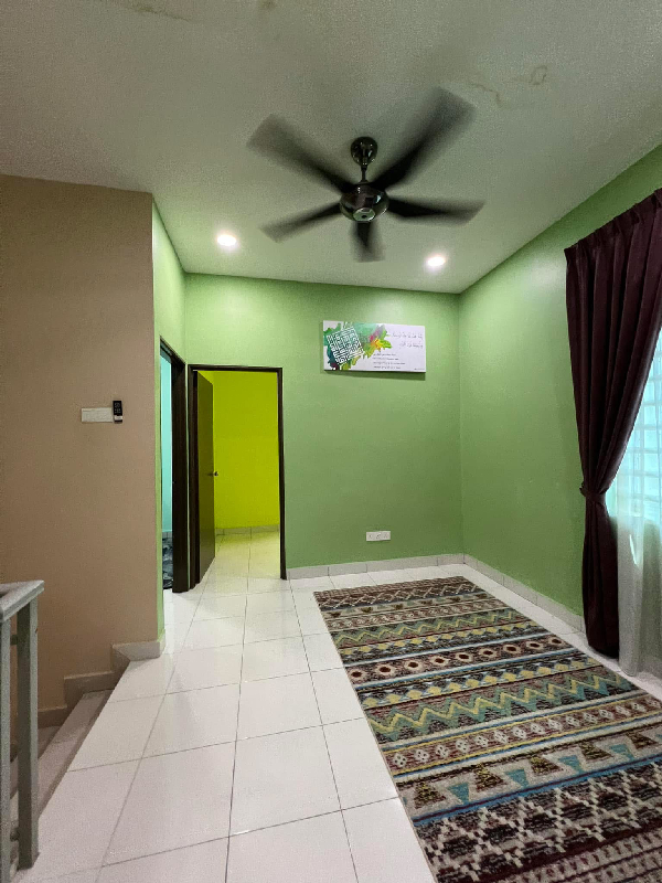 Double Storey End Lot Taman Penaga Permai - photo 10