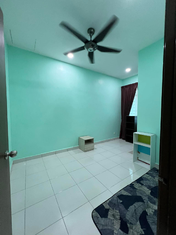 Double Storey End Lot Taman Penaga Permai - photo 11