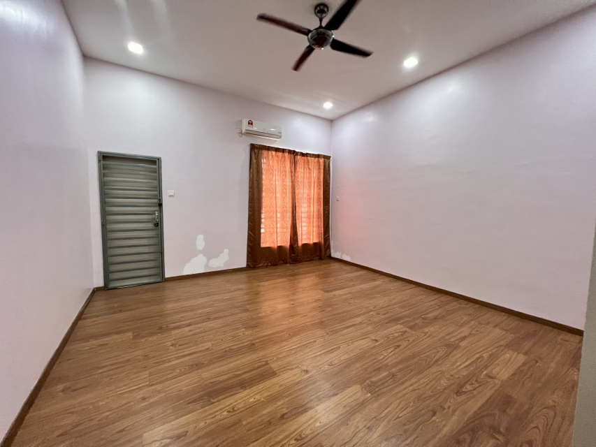 Taman Suria, Jalan Kuala Kangsar, Wing Onn, Ipoh - photo 9