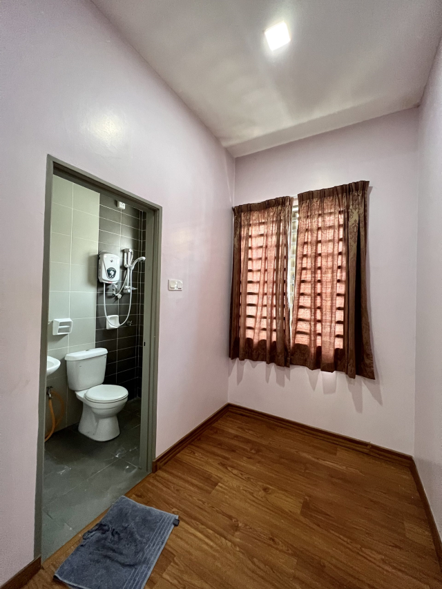 Taman Suria, Jalan Kuala Kangsar, Wing Onn, Ipoh - photo 13