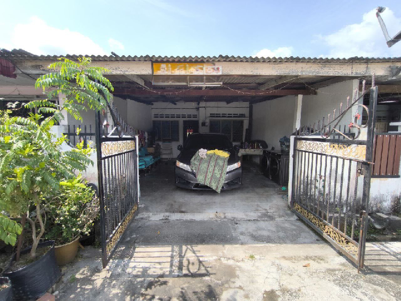 Rumah Teres Setingkat Teluk Intan RM120K Nego - photo 2