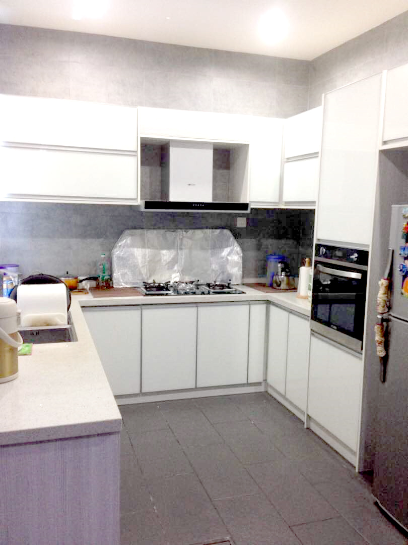 WELL MAINTAINED Double Storey Taman Puchong Prima - photo 1