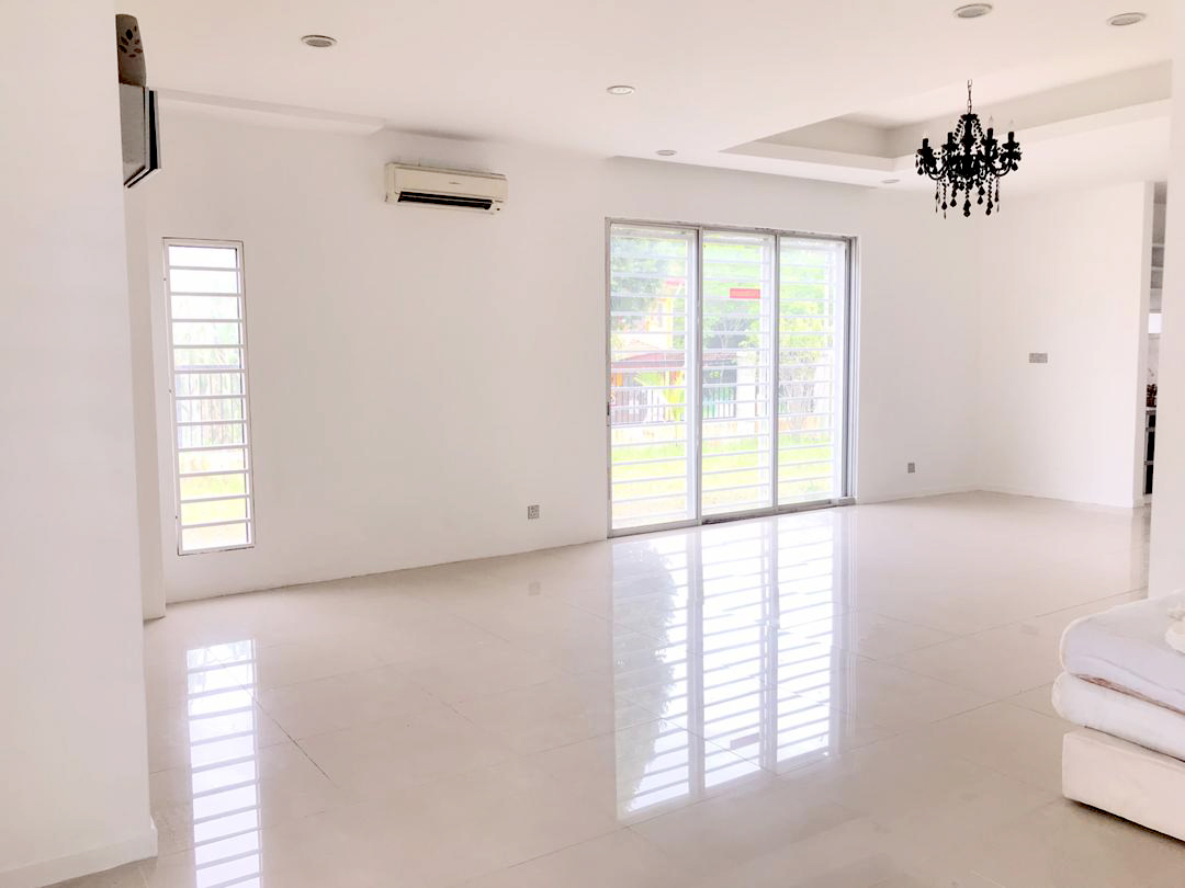 NEAR MRT PUTRA PERMAI Double Storey Seri Kembangan - photo 3