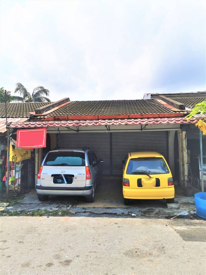 BELOW MARKET LOT KEDAI Seksyen 17, Shah Alam - photo 2