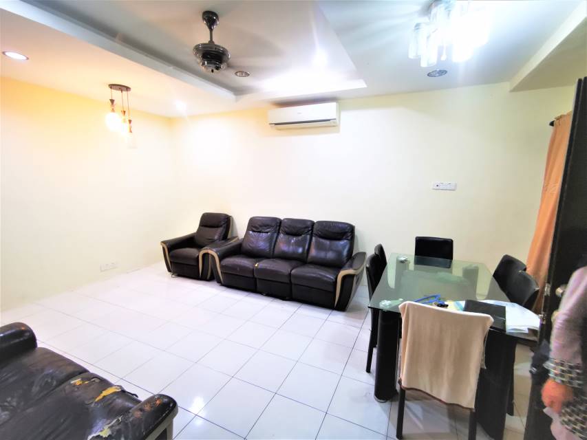 BOOKING RM1000 RENOVATED Teres 2 Tingkat Shah Alam - photo 2