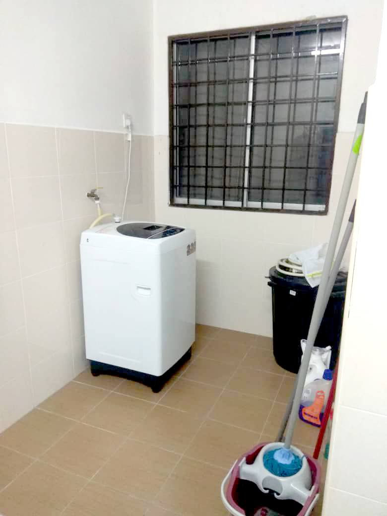 FREE FURNITURES 2 Storey Taman Prima Saujana - photo 8