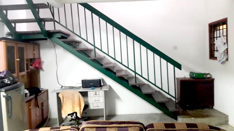 NEAR SCHOOL Double Storey Jalan Putra Perdana - photo 6